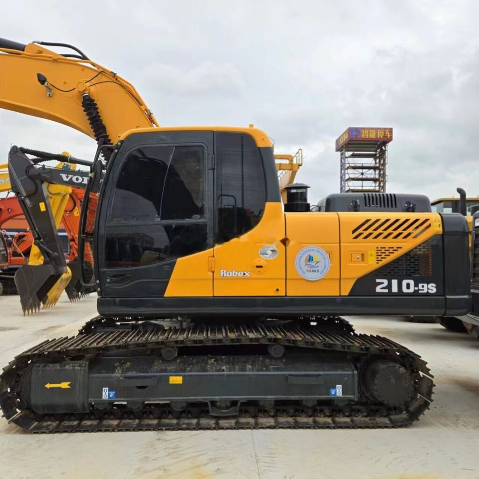 Hyundai R210-9S - Beltegraver: bilde 2 Hyundai R210-9S - Beltegraver: bilde 2