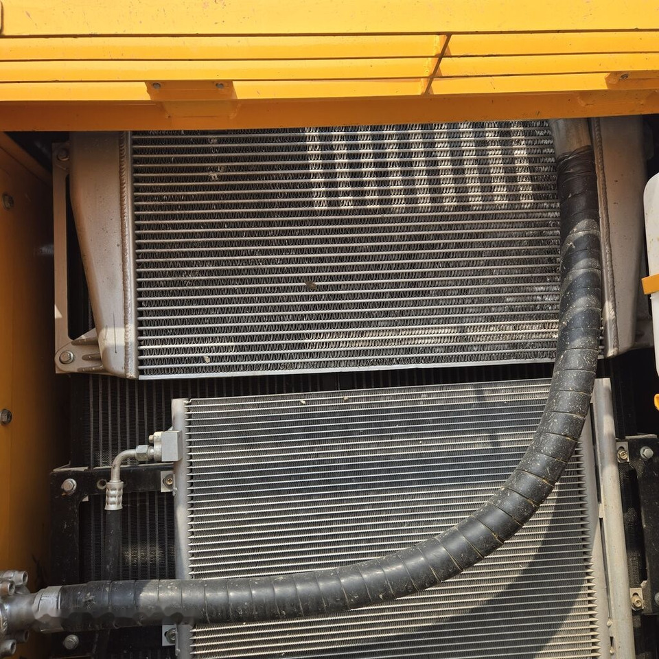 Hyundai R225-9S - Beltegraver: bilde 4 Hyundai R225-9S - Beltegraver: bilde 4