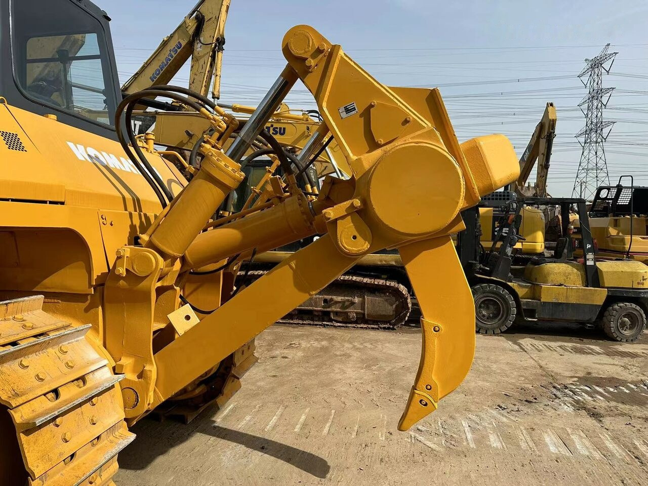 Bulldozer Komatsu D155A-5: bilde 10