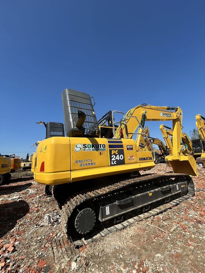 Komatsu PC240LC - Beltegraver: bilde 5 Komatsu PC240LC - Beltegraver: bilde 5