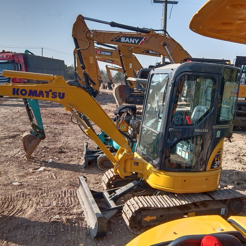 Minigraver Komatsu PC30MR: bilde 9 Minigraver Komatsu PC30MR: bilde 9