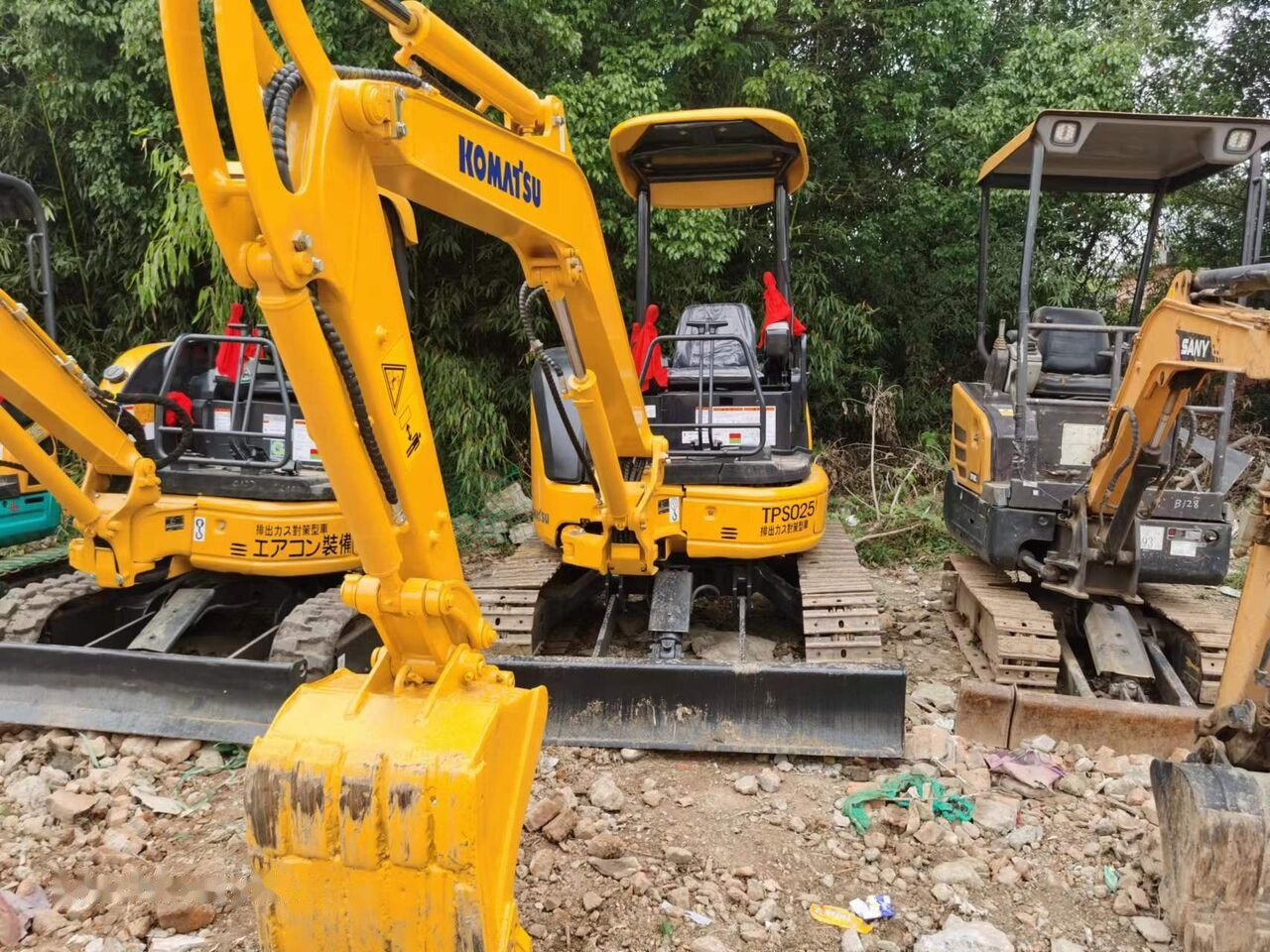 Komatsu PC35MR - Minigraver: bilde 2 Komatsu PC35MR - Minigraver: bilde 2