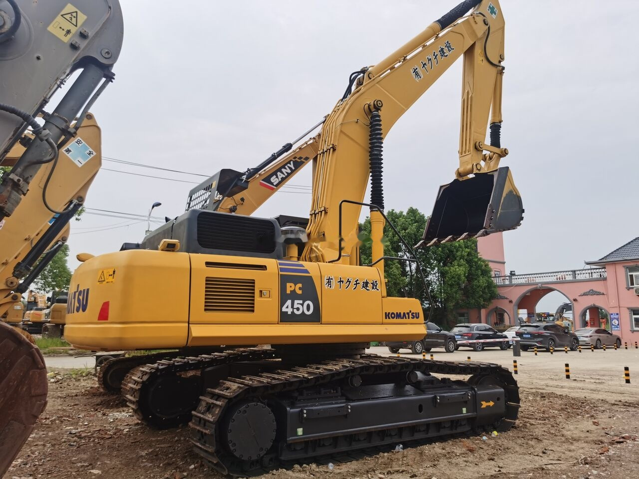 Komatsu PC450-8 - Beltegraver: bilde 1 Komatsu PC450-8 - Beltegraver: bilde 1