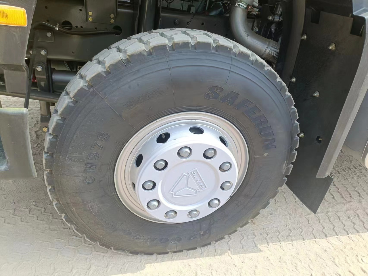 SINOTRUK HOWO - Tippbil: bilde 5 SINOTRUK HOWO - Tippbil: bilde 5