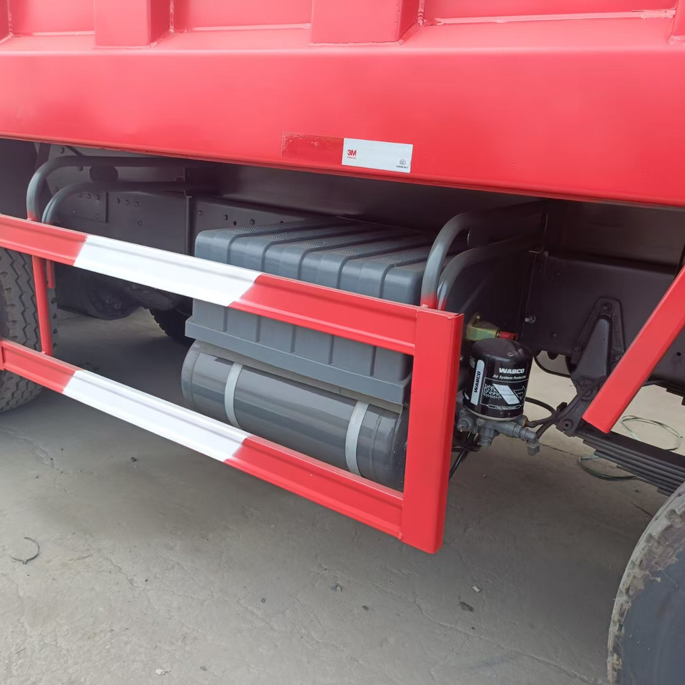 Tippbil SINOTRUK HOWO: bilde 6