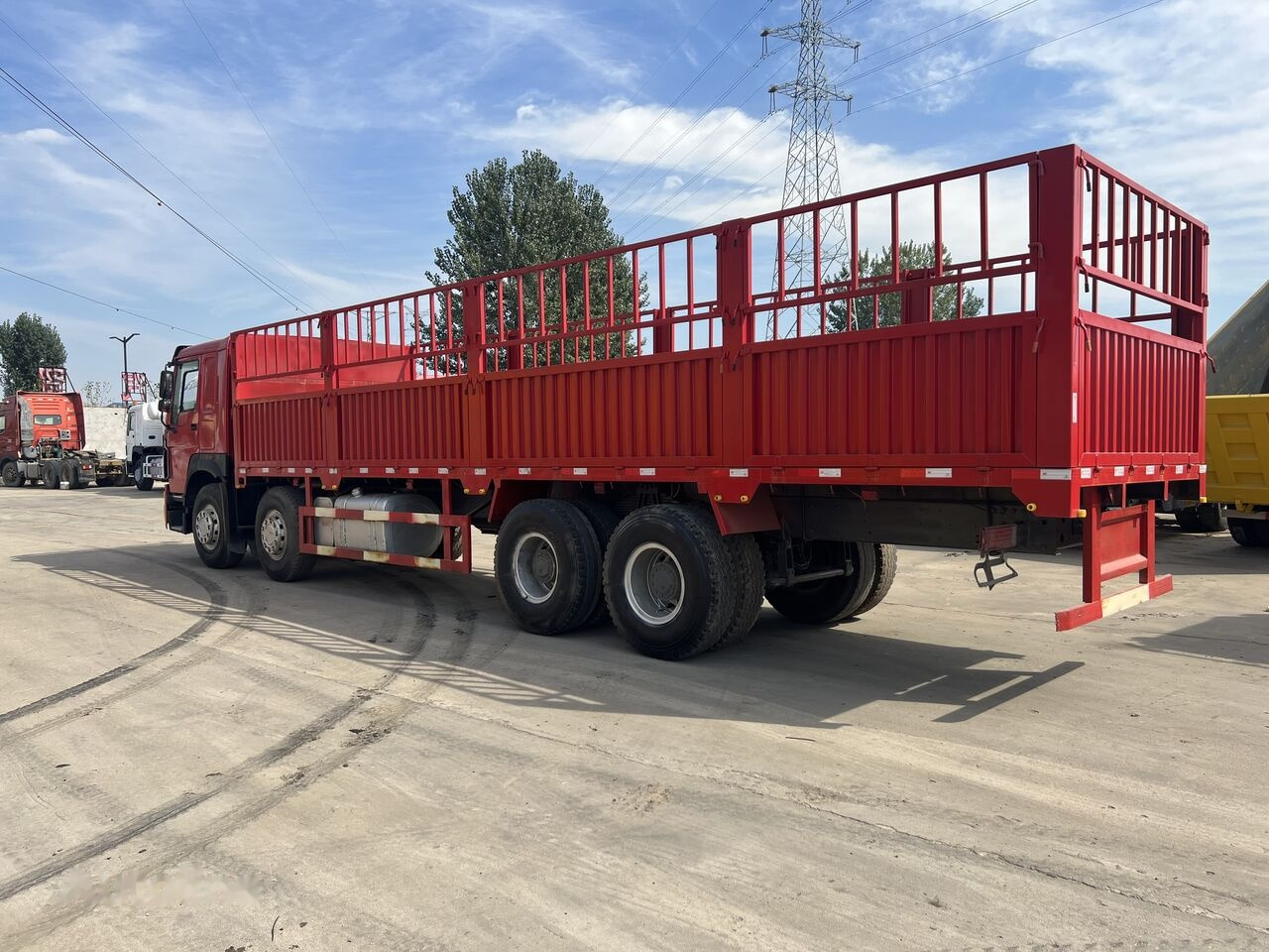 Sinotruk Howo Howo 8*4 - Planbil: bilde 2 Sinotruk Howo Howo 8*4 - Planbil: bilde 2