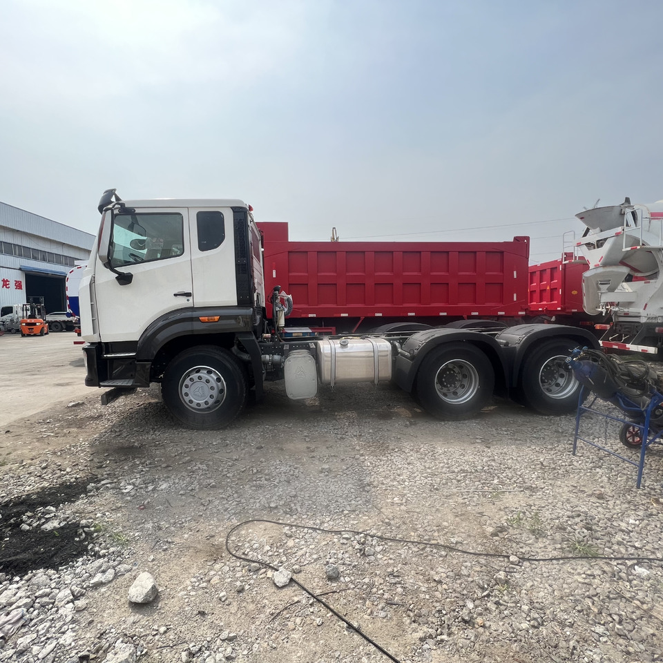 SINOTRUK HOHAN - Trekkvogn: bilde 5 SINOTRUK HOHAN - Trekkvogn: bilde 5