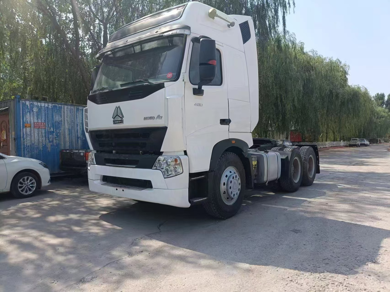 SINOTRUK HOWO A7 - Trekkvogn: bilde 2 SINOTRUK HOWO A7 - Trekkvogn: bilde 2