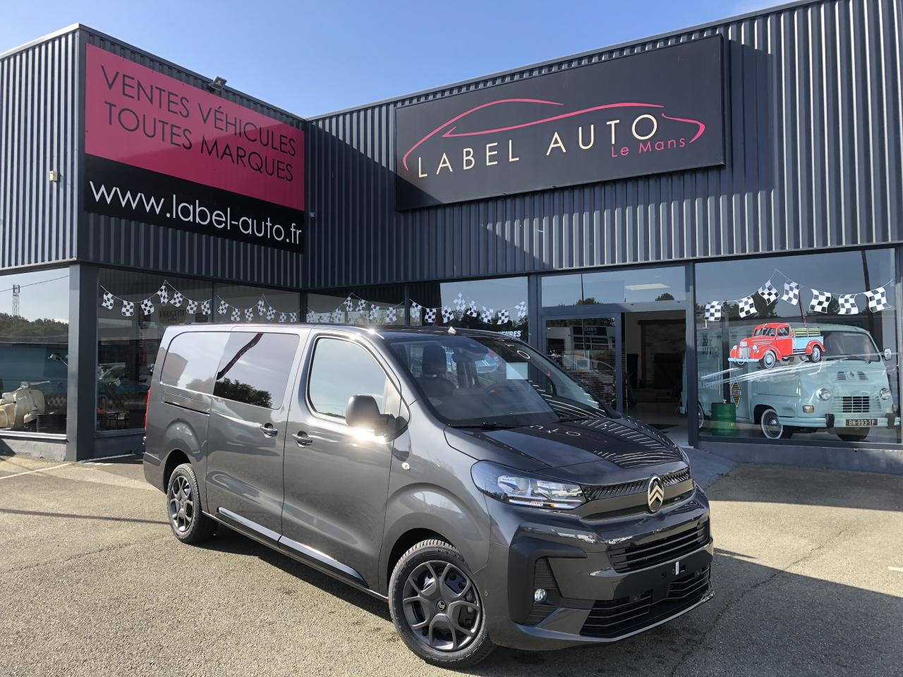 CITROEN Jumpy XL 2.0 BlueHDi - 180 S&S - BV EAT8 III CABINE APPROFONDIE Cabine approfondie Fixe PHASE 2 - Kassebil: bilde 1 CITROEN Jumpy XL 2.0 BlueHDi - 180 S&S - BV EAT8 III CABINE APPROFONDIE Cabine approfondie Fixe PHASE 2 - Kassebil: bilde 1