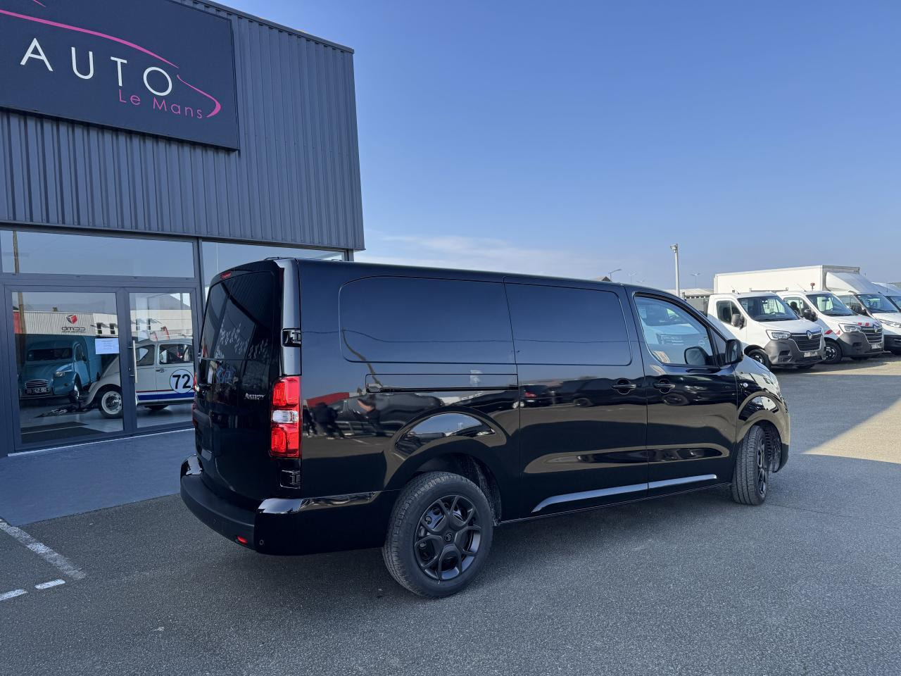 Citroen Jumpy 2 PLACES XL 2.0 BLUEHDI 180CH S&S PACK PREMIUM CONNECT EAT8 - Kassebil: bilde 5 Citroen Jumpy 2 PLACES XL 2.0 BLUEHDI 180CH S&S PACK PREMIUM CONNECT EAT8 - Kassebil: bilde 5