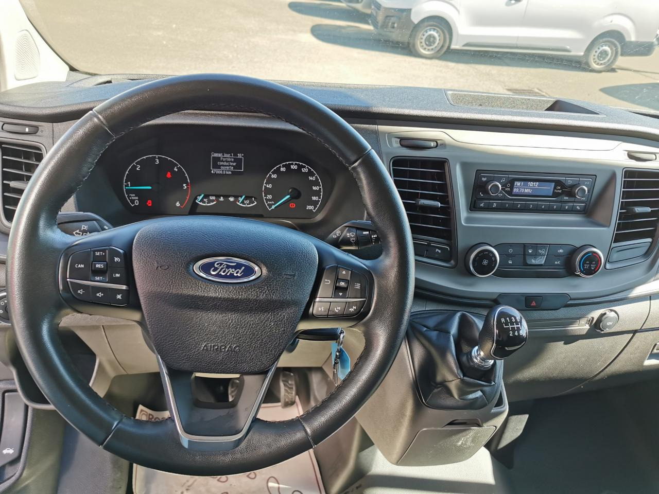 FORD Transit Custom 2.0 EcoBlue mHEV - 130 S&S TRANSIT CUSTOM FOURGON Fourgon 280 L1H1 Trend Business - Kassebil: bilde 4 FORD Transit Custom 2.0 EcoBlue mHEV - 130 S&S TRANSIT CUSTOM FOURGON Fourgon 280 L1H1 Trend Business - Kassebil: bilde 4