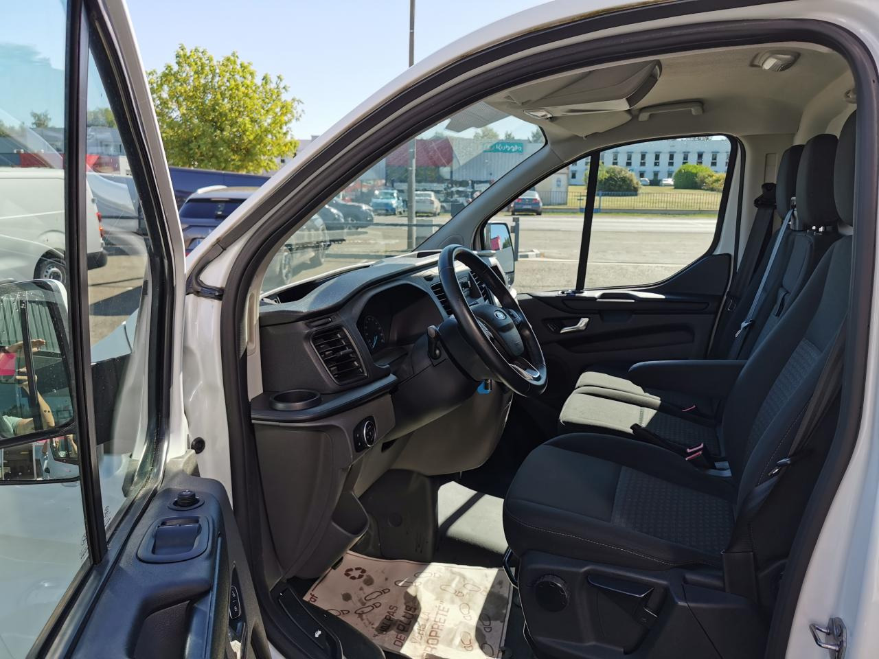 FORD Transit Custom 2.0 EcoBlue mHEV - 130 S&S TRANSIT CUSTOM FOURGON Fourgon 280 L1H1 Trend Business - Kassebil: bilde 5 FORD Transit Custom 2.0 EcoBlue mHEV - 130 S&S TRANSIT CUSTOM FOURGON Fourgon 280 L1H1 Trend Business - Kassebil: bilde 5