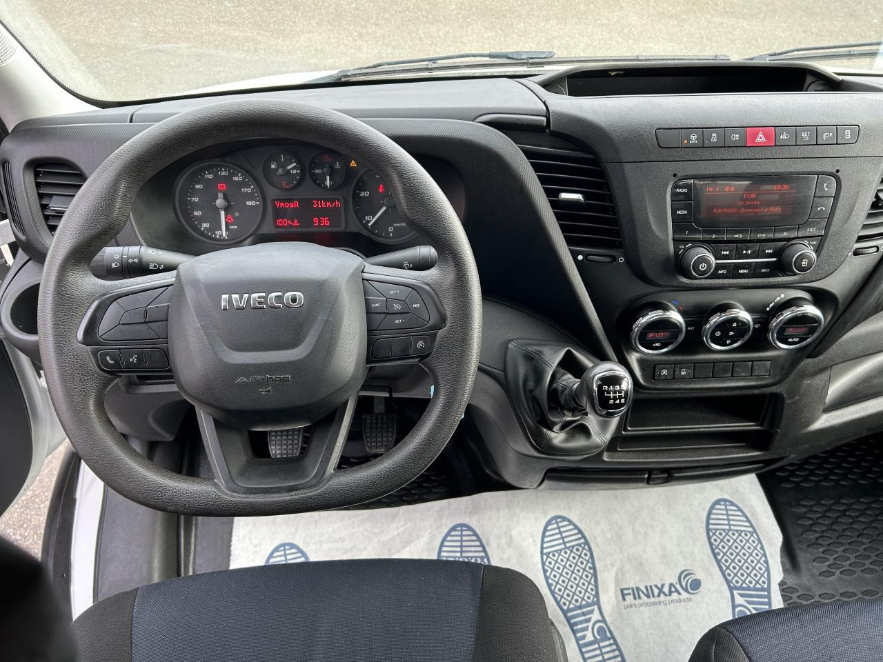 IVECO Daily 35 C 14 S&S (Quad-Leaf) CHASSIS CABINE 2014 35C/35S Chassis cabine 35 C Epmt.3.75 PHASE 3 - Varebil med tipp: bilde 4 IVECO Daily 35 C 14 S&S (Quad-Leaf) CHASSIS CABINE 2014 35C/35S Chassis cabine 35 C Epmt.3.75 PHASE 3 - Varebil med tipp: bilde 4