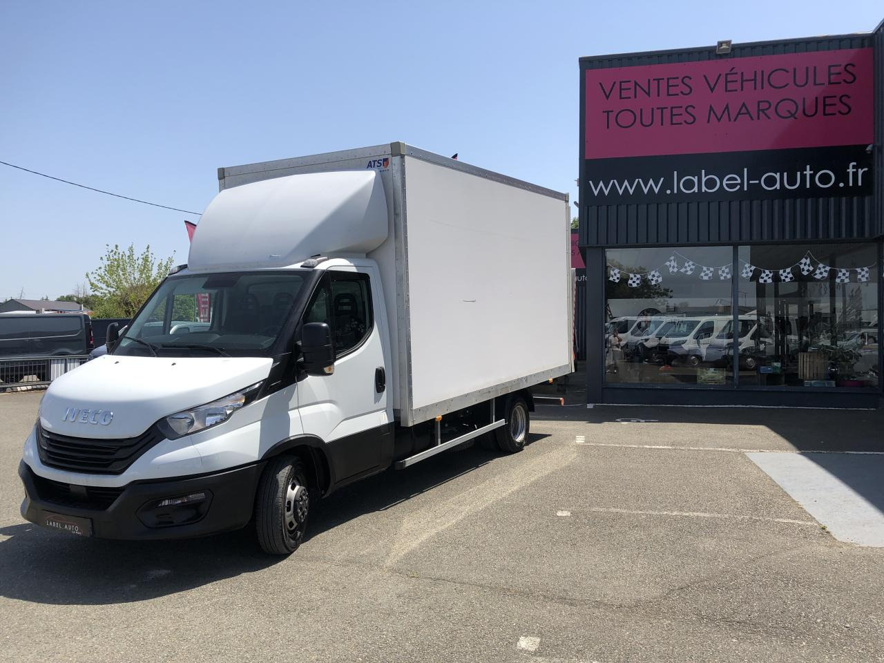 IVECO Daily 35 C 16 CAISSE HAYON 20M3 - Varebil med skap: bilde 5 IVECO Daily 35 C 16 CAISSE HAYON 20M3 - Varebil med skap: bilde 5