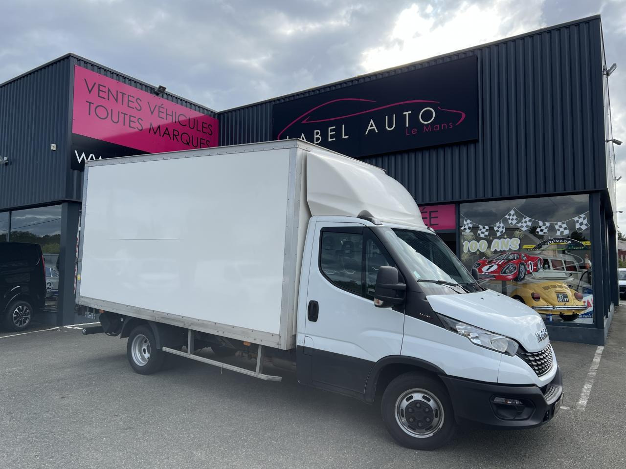 IVECO Daily 35 C 16 S&S (Quad-Leaf) CHASSIS CABINE 2014 35C/35S Chassis cabine 35 C Epmt.4.1 PHASE 4 - Varebil med skap: bilde 5 IVECO Daily 35 C 16 S&S (Quad-Leaf) CHASSIS CABINE 2014 35C/35S Chassis cabine 35 C Epmt.4.1 PHASE 4 - Varebil med skap: bilde 5