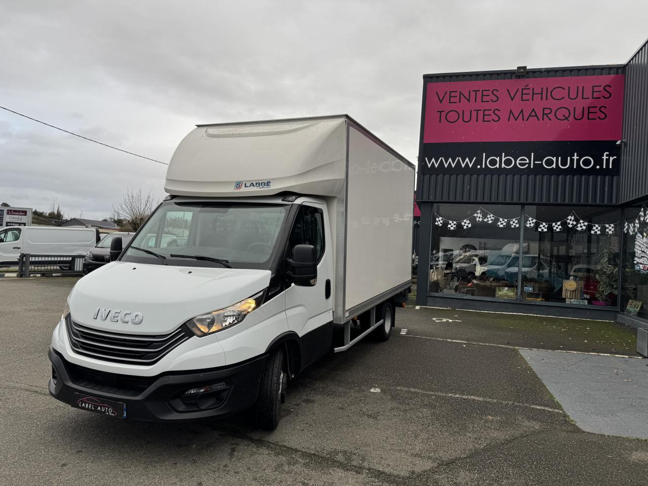 Ny Varebil med skap IVECO Daily 35 C 16H 3L0 BV Hi-Matic CAISSE 20M3 + HAYON: bilde 6