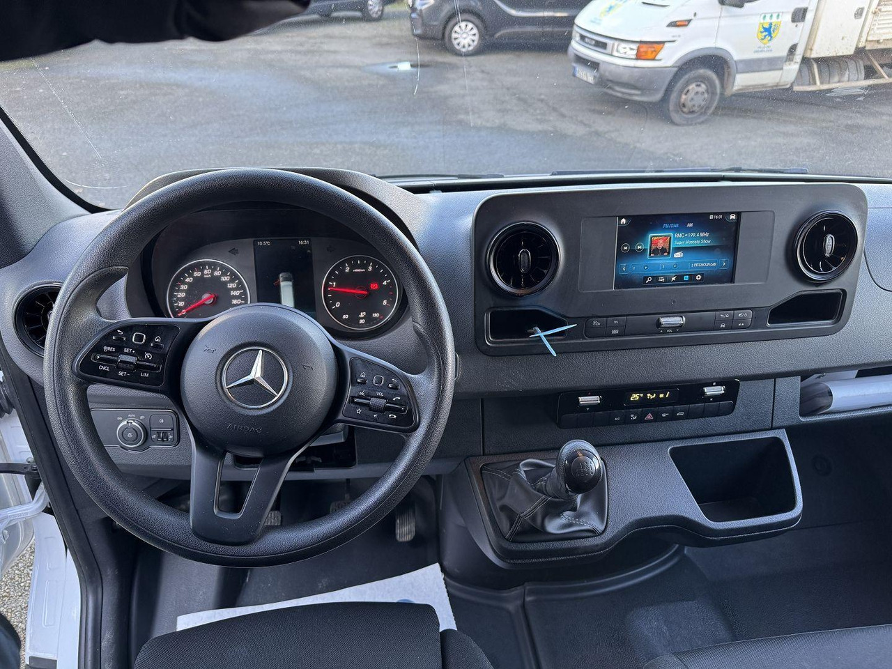 Mercedes Sprinter 315 CDI 37 3T5 PRO - Kassebil: bilde 4 Mercedes Sprinter 315 CDI 37 3T5 PRO - Kassebil: bilde 4