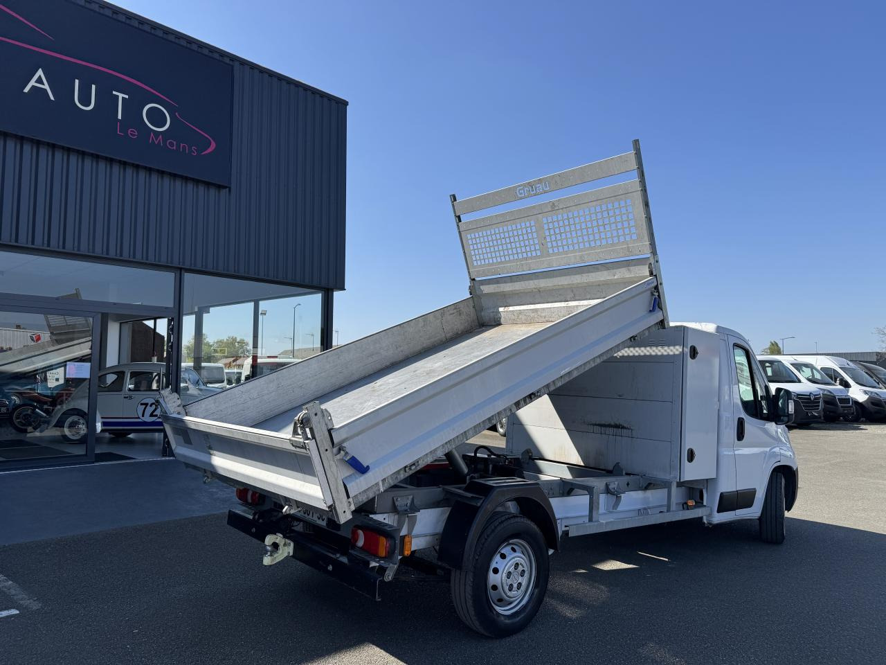 OPEL Movano 3.5t L2.2 BlueHDi Maxi 140CH BENNE COFFRE - Varebil med tipp: bilde 4 OPEL Movano 3.5t L2.2 BlueHDi Maxi 140CH BENNE COFFRE - Varebil med tipp: bilde 4