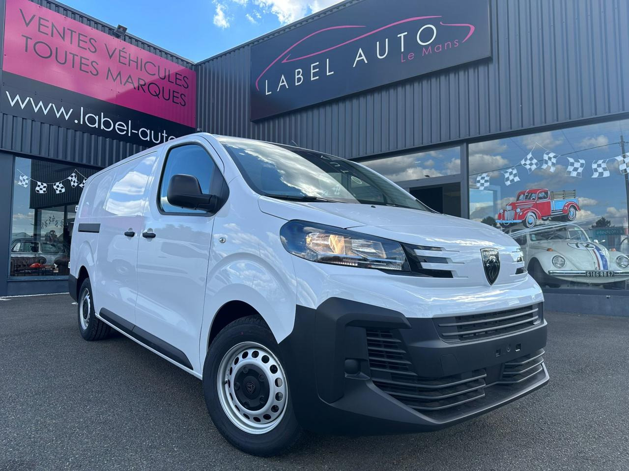 PEUGEOT Expert XL 2.0 BlueHDi 145CH - Kassebil: bilde 1 PEUGEOT Expert XL 2.0 BlueHDi 145CH - Kassebil: bilde 1