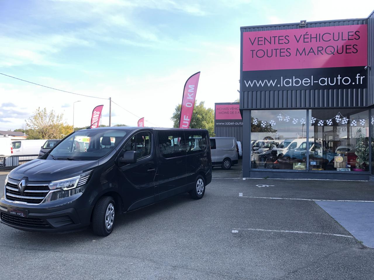 RENAULT Trafic L2 2.0 Energy dCi - 150 - S&S III COMBI Combi Zen L2H1 PHASE 3 - Persontransport: bilde 5 RENAULT Trafic L2 2.0 Energy dCi - 150 - S&S III COMBI Combi Zen L2H1 PHASE 3 - Persontransport: bilde 5