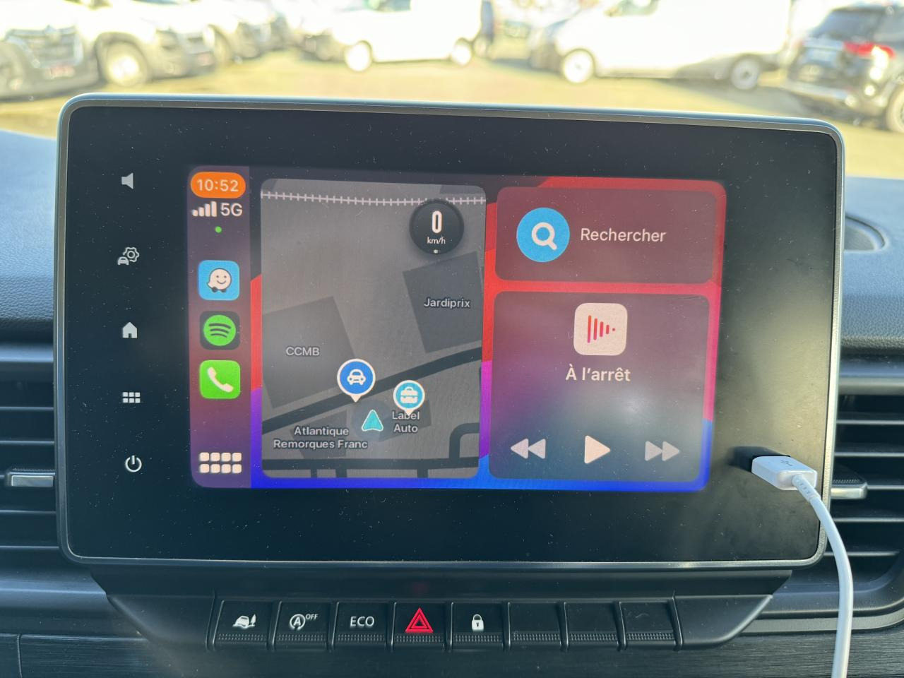 Varebil med dobbelt førerhus RENAULT Trafic L2 2.0 Energy dCi - 150 - S&S III COMBI Combi Zen L2H1 PHASE 3: bilde 9 Varebil med dobbelt førerhus RENAULT Trafic L2 2.0 Energy dCi - 150 - S&S III COMBI Combi Zen L2H1 PHASE 3: bilde 9