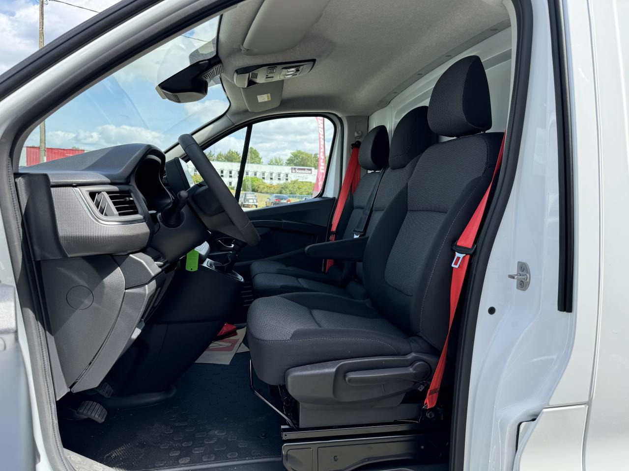 RENAULT Trafic L2H1 3000 Kg 2.0 Blue dCi - 150 2024 III FOURGON Fourgon Advance L2H1 PHASE 3 - Kassebil: bilde 5 RENAULT Trafic L2H1 3000 Kg 2.0 Blue dCi - 150 2024 III FOURGON Fourgon Advance L2H1 PHASE 3 - Kassebil: bilde 5