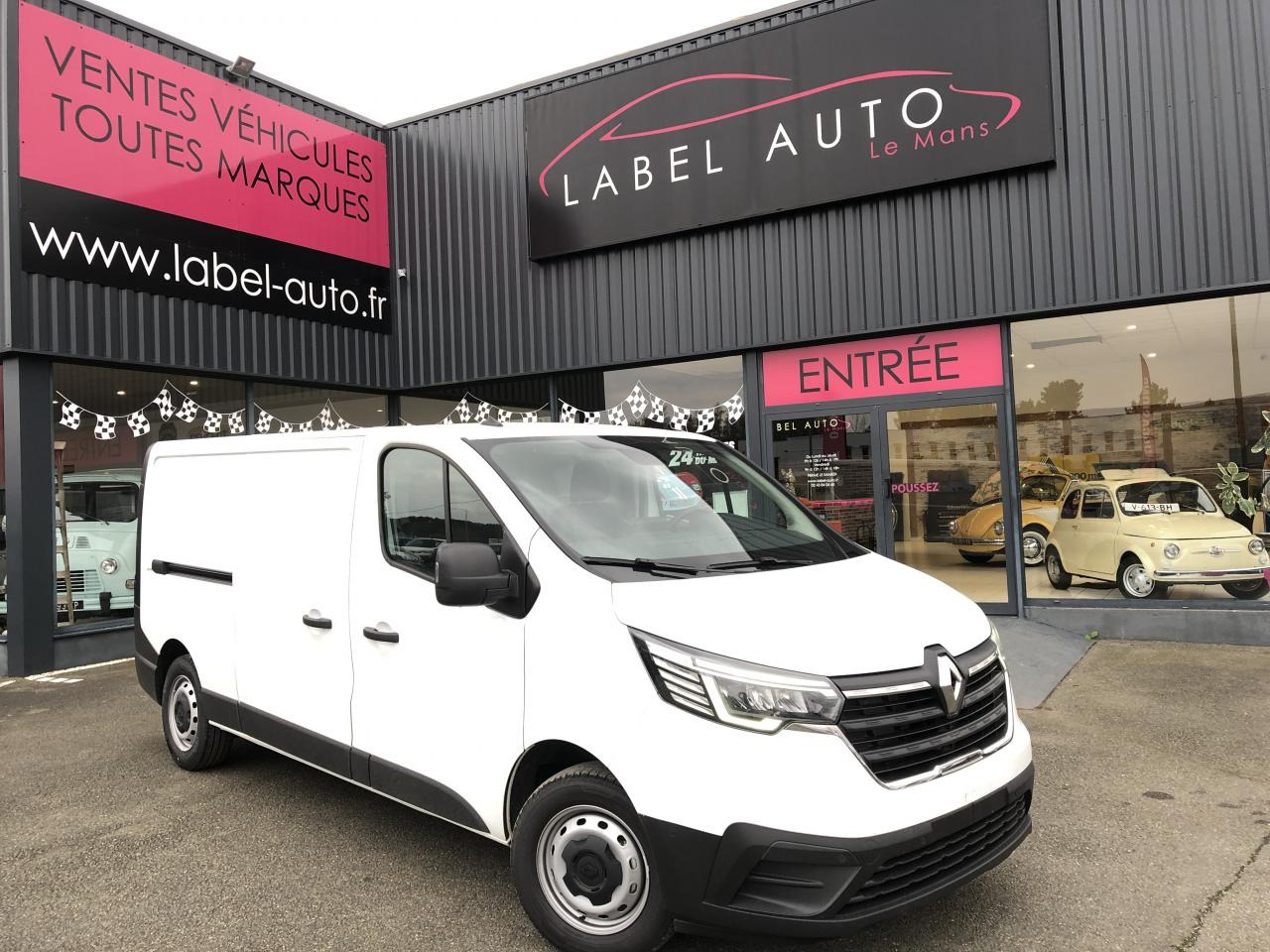 RENAULT Trafic L2H1 3000 Kg 2.0 Blue dCi 170ch ADVANCE - Kassebil: bilde 1 RENAULT Trafic L2H1 3000 Kg 2.0 Blue dCi 170ch ADVANCE - Kassebil: bilde 1