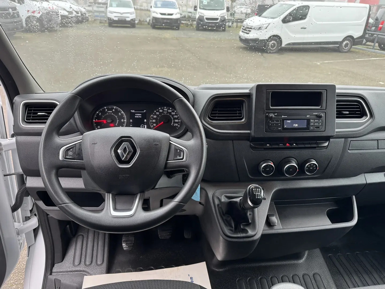 Renault MASTER III GRD VOL R3500RJ L4 2.3 DCI 145CH ENERGY 20M3 CONFORT EUROVI - Personenbil: bilde 4 Renault MASTER III GRD VOL R3500RJ L4 2.3 DCI 145CH ENERGY 20M3 CONFORT EUROVI - Personenbil: bilde 4