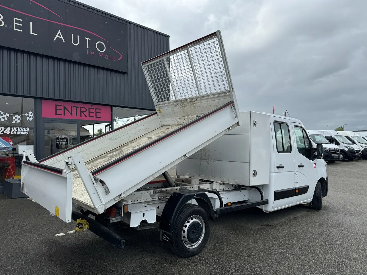 Renault Master R3500RJ L4 2.3 DCI 130CH DOUBLE CABINE GRAND CONFORT EURO6 - Varebil med tipp, Varebil med dobbelt førerhus: bilde 5 Renault Master R3500RJ L4 2.3 DCI 130CH DOUBLE CABINE GRAND CONFORT EURO6 - Varebil med tipp, Varebil med dobbelt førerhus: bilde 5