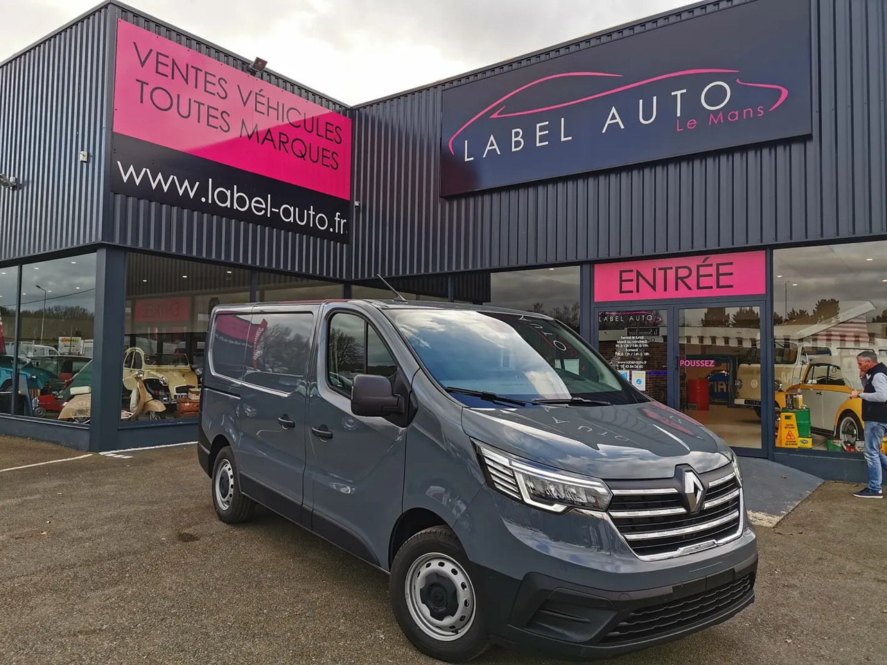 Renault Trafic L2H1 3T 2.0 BLUE DCI 170CH ADVANCE - Kassebil: bilde 1 Renault Trafic L2H1 3T 2.0 BLUE DCI 170CH ADVANCE - Kassebil: bilde 1