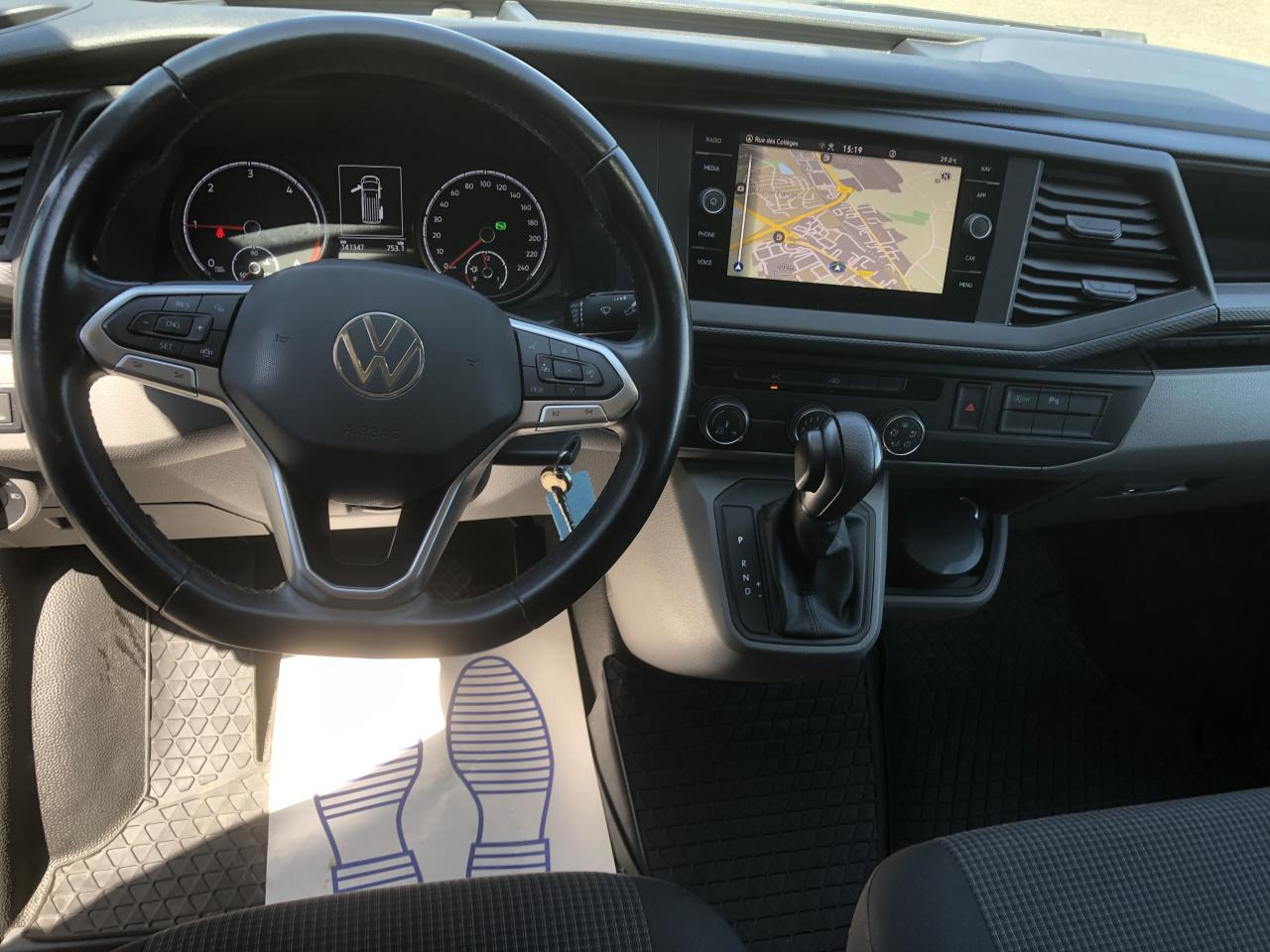 VOLKSWAGEN transporter 2.8T L1H1 2.0 TDI 150CH BUSINESS DSG7 - Kassebil: bilde 3 VOLKSWAGEN transporter 2.8T L1H1 2.0 TDI 150CH BUSINESS DSG7 - Kassebil: bilde 3