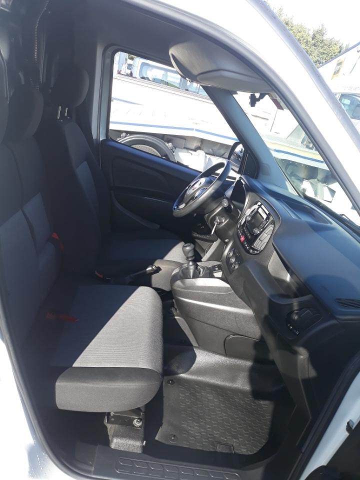 Fiat Doblo 105cv Frigo - Kjølebil: bilde 4 Fiat Doblo 105cv Frigo - Kjølebil: bilde 4