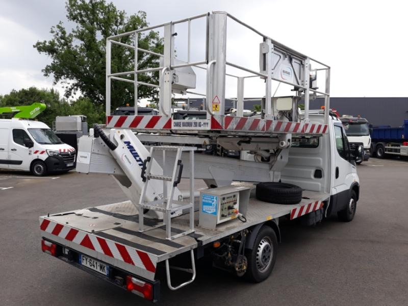 Iveco Daily 35S14 Plateau Nacelle 6m50 Spécial tunnel - Billift: bilde 4 Iveco Daily 35S14 Plateau Nacelle 6m50 Spécial tunnel - Billift: bilde 4