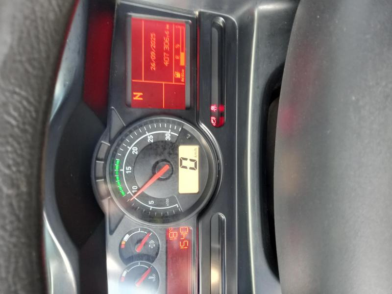 Skapbil Renault D 4X2 180cv: bilde 9