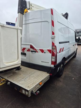 Renault Master Fourgon L2H2 130 cv Nacelle KLUBB K32 - Billift: bilde 2 Renault Master Fourgon L2H2 130 cv Nacelle KLUBB K32 - Billift: bilde 2