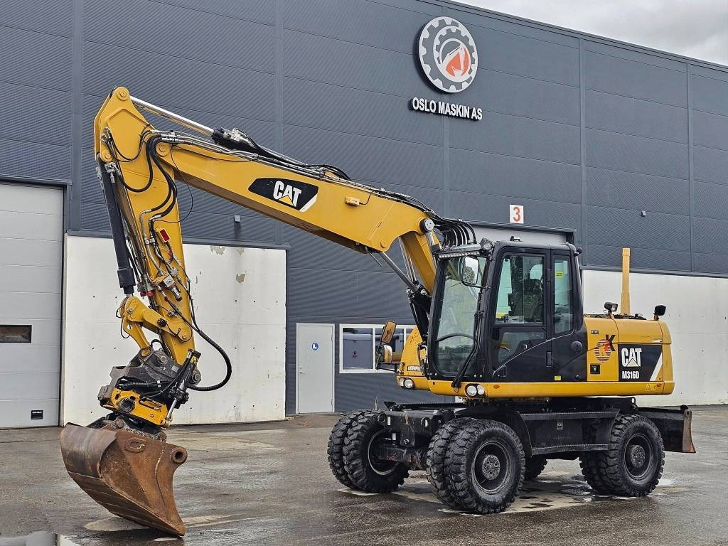 CAT M 316 D - Hjulgraver: bilde 1 CAT M 316 D - Hjulgraver: bilde 1