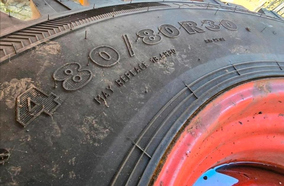 4x Nokian TRI 2 2x 440/80R28 2x 480/80R30 Fendt Xylon GT Vario - Komplett hjul: bilde 3 4x Nokian TRI 2 2x 440/80R28 2x 480/80R30 Fendt Xylon GT Vario - Komplett hjul: bilde 3