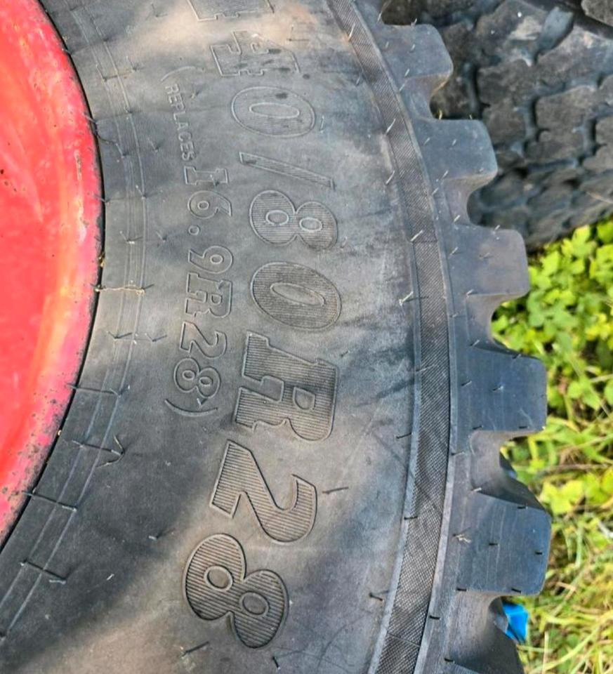 4x Nokian TRI 2 2x 440/80R28 2x 480/80R30 Fendt Xylon GT Vario - Komplett hjul: bilde 4 4x Nokian TRI 2 2x 440/80R28 2x 480/80R30 Fendt Xylon GT Vario - Komplett hjul: bilde 4