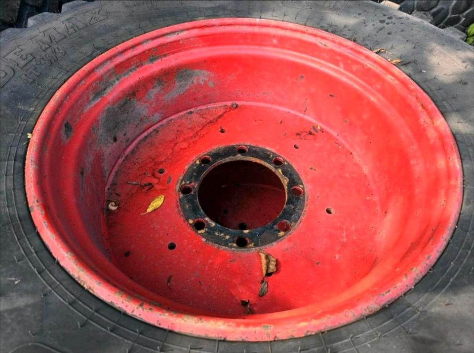 4x Nokian TRI 2 2x 440/80R28 2x 480/80R30 Fendt Xylon GT Vario - Komplett hjul: bilde 5 4x Nokian TRI 2 2x 440/80R28 2x 480/80R30 Fendt Xylon GT Vario - Komplett hjul: bilde 5