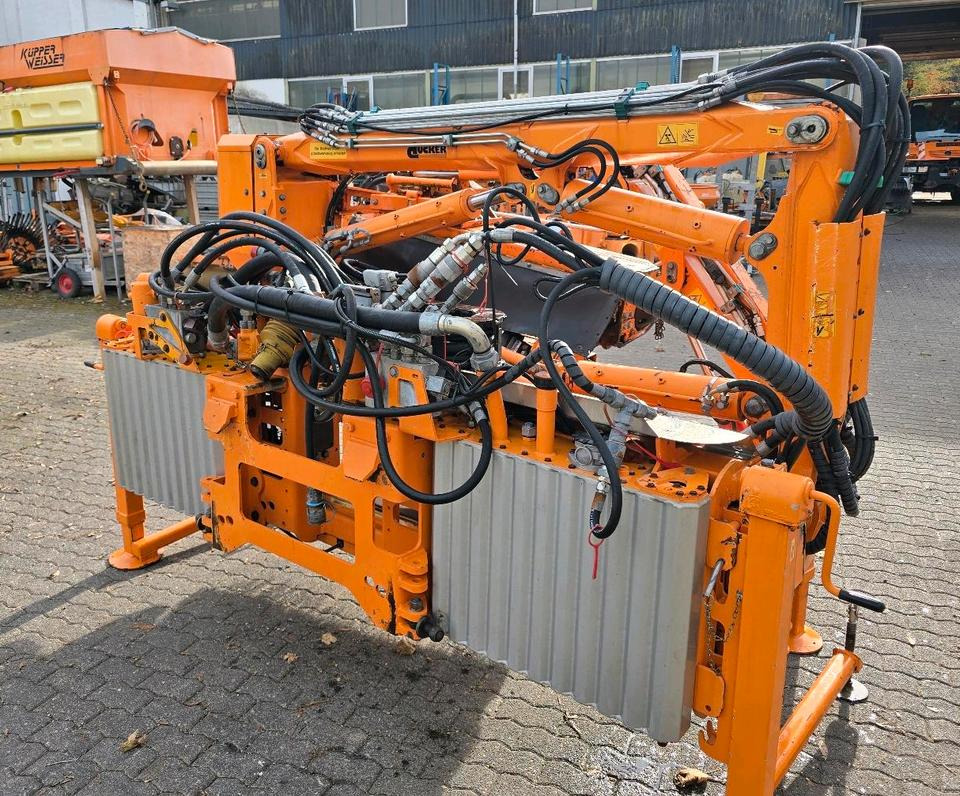 Dücker DUA 800 RSM 13 Böschungsmäher Böschungsmulcher Mähausleger Bankettmäher für Unimog 405/10 405/12 700 600 Mulag Una MHU FME - Armklipper: bilde 2 Dücker DUA 800 RSM 13 Böschungsmäher Böschungsmulcher Mähausleger Bankettmäher für Unimog 405/10 405/12 700 600 Mulag Una MHU FME - Armklipper: bilde 2