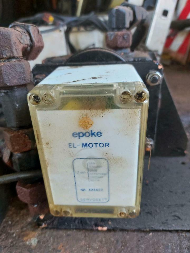 Epoke Salzstreuer Winterdienst Schneckenantrieb Steuerblock - Elektrisk system for Utility-/ Spesiell maskin: bilde 2 Epoke Salzstreuer Winterdienst Schneckenantrieb Steuerblock - Elektrisk system for Utility-/ Spesiell maskin: bilde 2