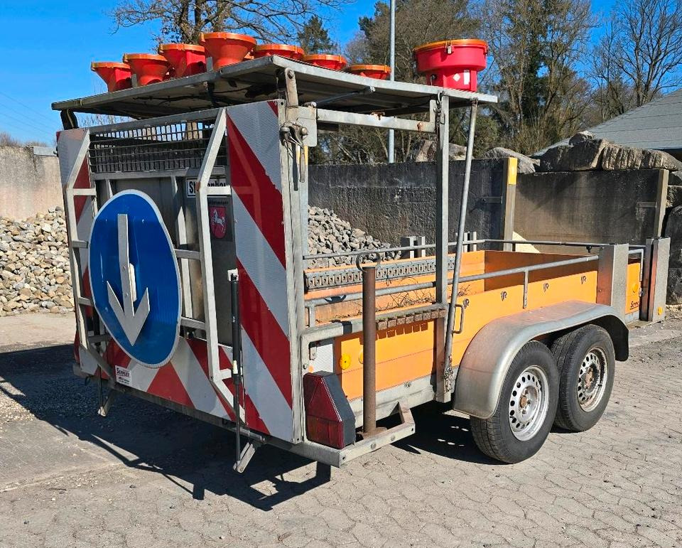 Horizont Tandem Absperrtafel VZ616 Fahrbare Verkehrsleittafel Verkehrssicherungsanhänger Verkehrsleitanhänger Sperrwand Verkehrssicherungsanhänger Nissen LP15 Blinkpfeilanlage Blinkpfeil Anhänger - Anleggsmaskiner, Tilhenger: bilde 2 Horizont Tandem Absperrtafel VZ616 Fahrbare Verkehrsleittafel Verkehrssicherungsanhänger Verkehrsleitanhänger Sperrwand Verkehrssicherungsanhänger Nissen LP15 Blinkpfeilanlage Blinkpfeil Anhänger - Anleggsmaskiner, Tilhenger: bilde 2