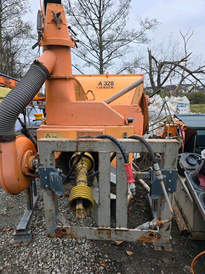 Flismaskin Jensen A328 Holhäcksler Holzhacker Holzschreder passend für Unimog 405 U 300 400 500 527 530 523: bilde 7