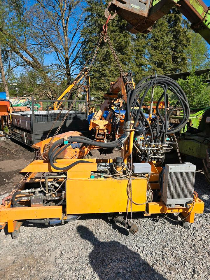 Mulag MHU 800 Mähausleger Böschungsmäher Böschungsmulcher für Unimog 405 U 300 400 500 318 423 427 430 527 535 530 Mercedes-Benz - Armklipper: bilde 2 Mulag MHU 800 Mähausleger Böschungsmäher Böschungsmulcher für Unimog 405 U 300 400 500 318 423 427 430 527 535 530 Mercedes-Benz - Armklipper: bilde 2