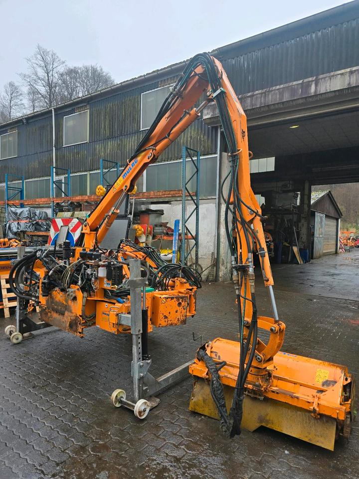 Mulag MKM 700 Böschungsmäher Böschungsmulcher FME für Unimog 405 U300 400 500 423 427 430 530 Dücker - Armklipper: bilde 2 Mulag MKM 700 Böschungsmäher Böschungsmulcher FME für Unimog 405 U300 400 500 423 427 430 530 Dücker - Armklipper: bilde 2