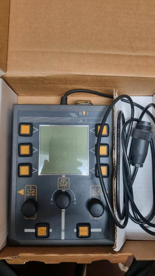 Neue Schmidt Stratos Steuerung NU 400 K für Schmidt Salzstreuer Salzsilo Niros Mitos - Elektrisk system for Utility-/ Spesiell maskin: bilde 1 Neue Schmidt Stratos Steuerung NU 400 K für Schmidt Salzstreuer Salzsilo Niros Mitos - Elektrisk system for Utility-/ Spesiell maskin: bilde 1