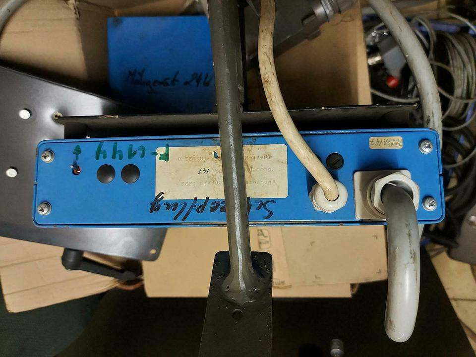 Schmidt Schneepflug Steuerung Bedienung Bordcomputer - Styreenhet for Utility-/ Spesiell maskin: bilde 2 Schmidt Schneepflug Steuerung Bedienung Bordcomputer - Styreenhet for Utility-/ Spesiell maskin: bilde 2