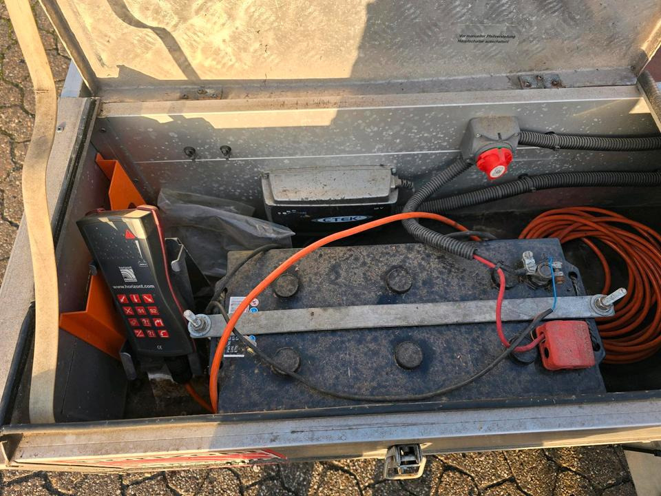 Horizont Trebbiner FA1 LRF 25.35 LED Absperrtafel Tandem Verkehrsleittafel FAT Verkehrssicherungsanhänger Nissen - Tilhenger: bilde 5 Horizont Trebbiner FA1 LRF 25.35 LED Absperrtafel Tandem Verkehrsleittafel FAT Verkehrssicherungsanhänger Nissen - Tilhenger: bilde 5