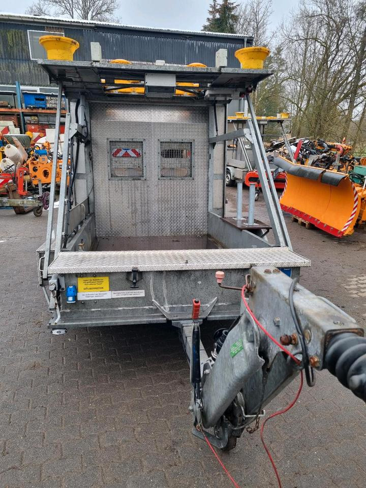 Mersch LED Absperrtafel 2017 Nissen Anlage Verkehrsleitanhänger Verkehrssicherungsanhänger Sperrwand Verkehrsleittafel Verkehrsleitanhänger - Tilhenger: bilde 5 Mersch LED Absperrtafel 2017 Nissen Anlage Verkehrsleitanhänger Verkehrssicherungsanhänger Sperrwand Verkehrsleittafel Verkehrsleitanhänger - Tilhenger: bilde 5