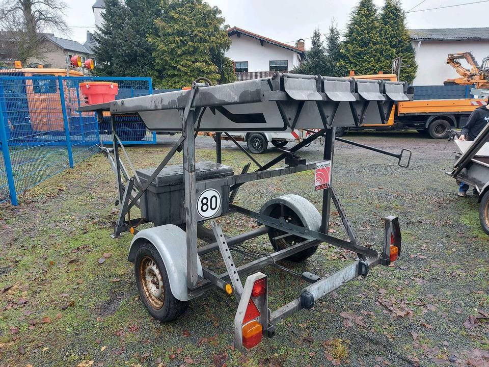 Verkehrsleittafel Verkehrsleitanhänger Verkehrssicherungsanhänger - Tilhenger: bilde 4 Verkehrsleittafel Verkehrsleitanhänger Verkehrssicherungsanhänger - Tilhenger: bilde 4